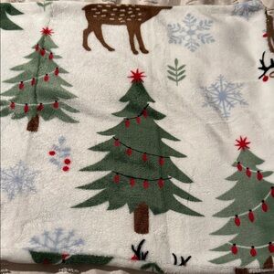 Festive Holiday full size bed sheets